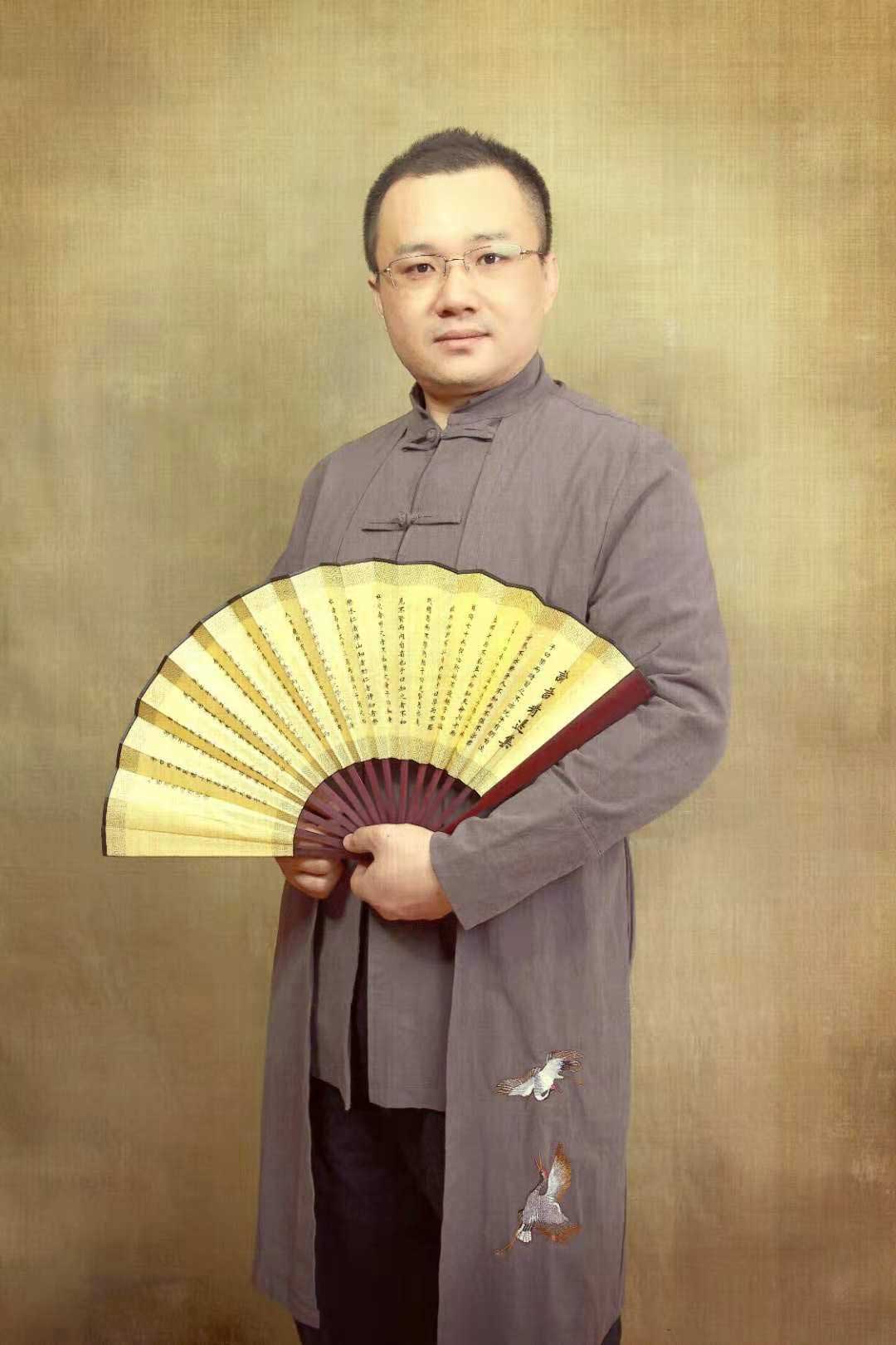 顏何老師 - 企業(yè)培訓(xùn)師